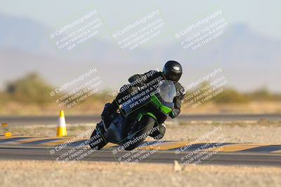 media/Dec-09-2023-SoCal Trackdays (Sat) [[76a8ac2686]]/Turn 15 Set 1 (230pm)/